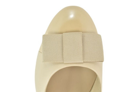 CAPRICE 29502-42 E09 beige comb